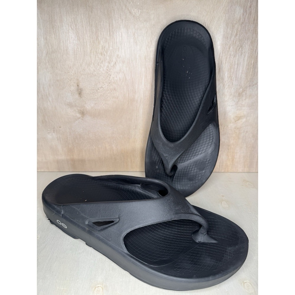 OOFOS OOriginal Flip Flop Mens 8 / Women 10 Sandals Comfort Recovery Shoes Black